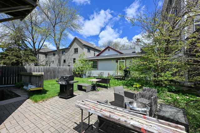 2440 Wentworth AVENUE, Milwaukee, WI 53207