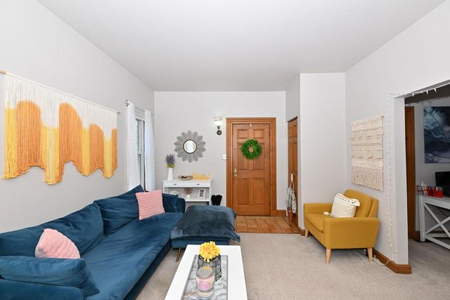 2440 Wentworth AVENUE, Milwaukee, WI 53207