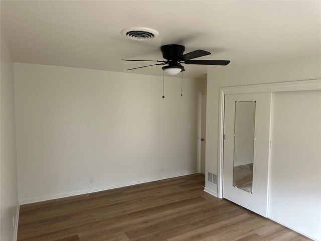 1121 E Coke, Hamilton, TX 76531