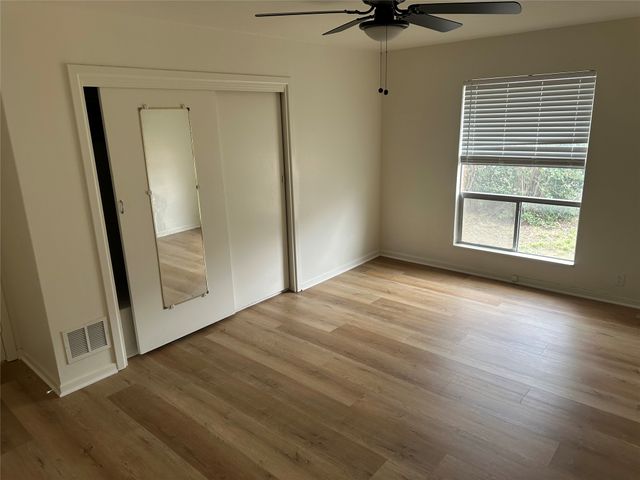 1121 E Coke, Hamilton, TX 76531