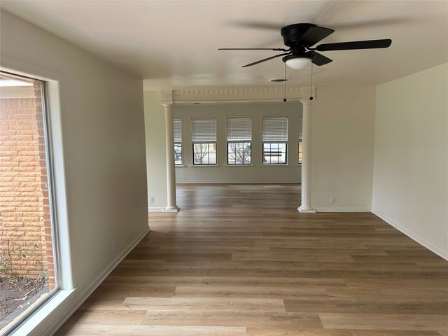 1121 E Coke, Hamilton, TX 76531