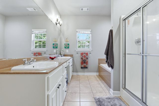 2301 Pleasant Forest Drive, Benton, AR 72015