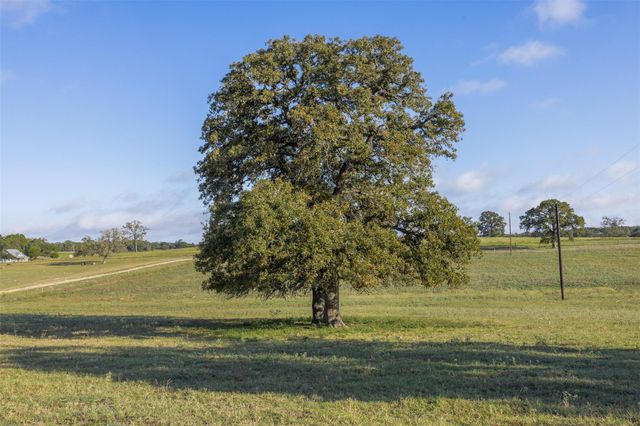 510 County Road 282, Cameron, TX 76520