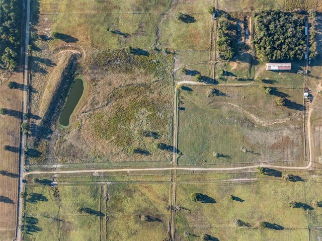 510 County Road 282, Cameron, TX 76520