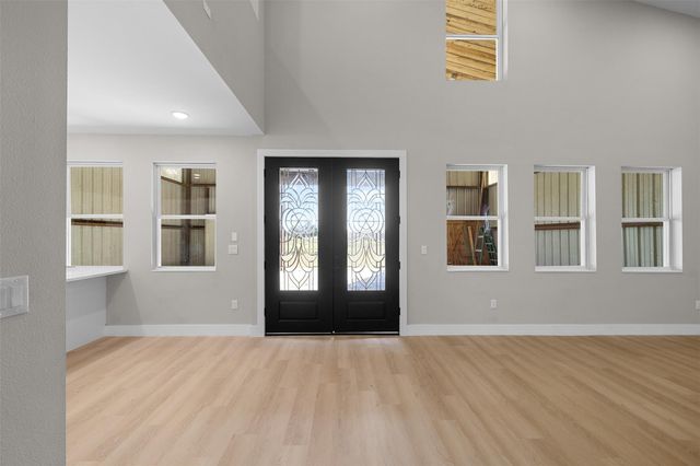 510 County Road 282, Cameron, TX 76520