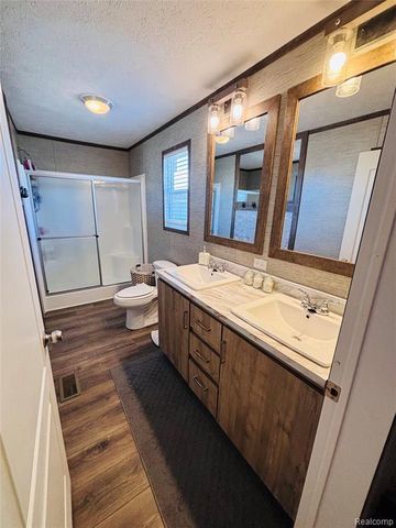 37886 Wolcott Lane, New Haven, MI 48048