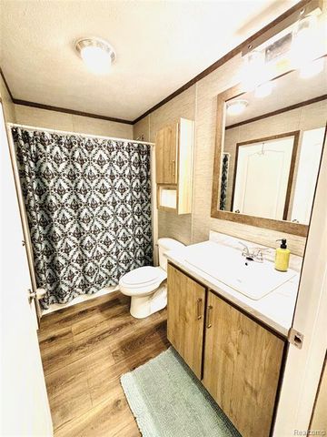 37886 Wolcott Lane, New Haven, MI 48048