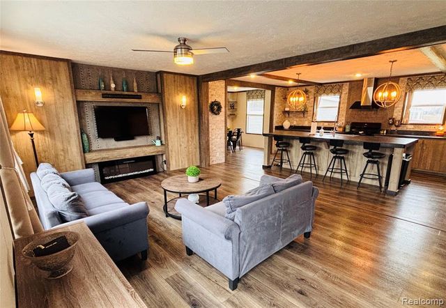 37886 Wolcott Lane, New Haven, MI 48048