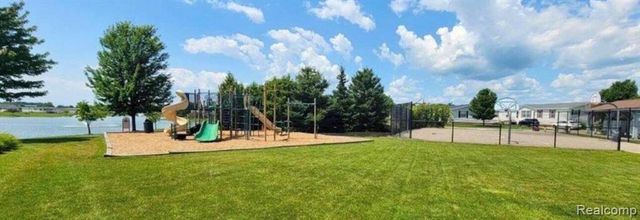 37886 Wolcott Lane, New Haven, MI 48048