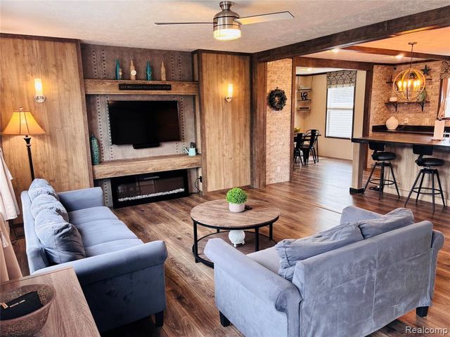 37886 Wolcott Lane, New Haven, MI 48048