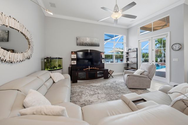 16446 Erie Place, Davie, FL 33331