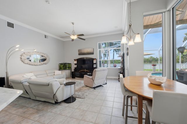 16446 Erie Place, Davie, FL 33331