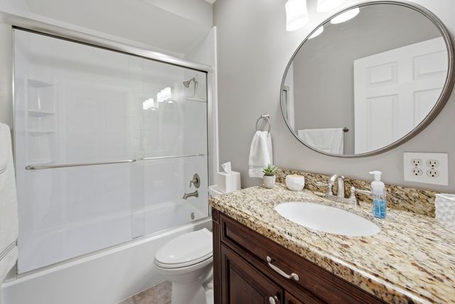 16446 Erie Place, Davie, FL 33331