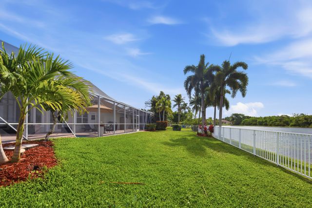 16446 Erie Place, Davie, FL 33331