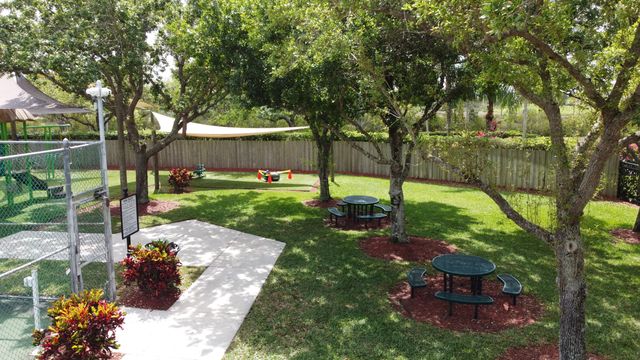 16446 Erie Place, Davie, FL 33331