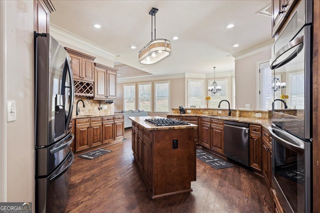 1859 Mountain Shadow, Smoke Rise, GA 30087