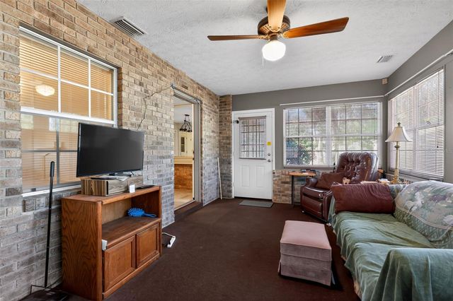 2011 NE 10TH STREET, Ocala, FL 34470