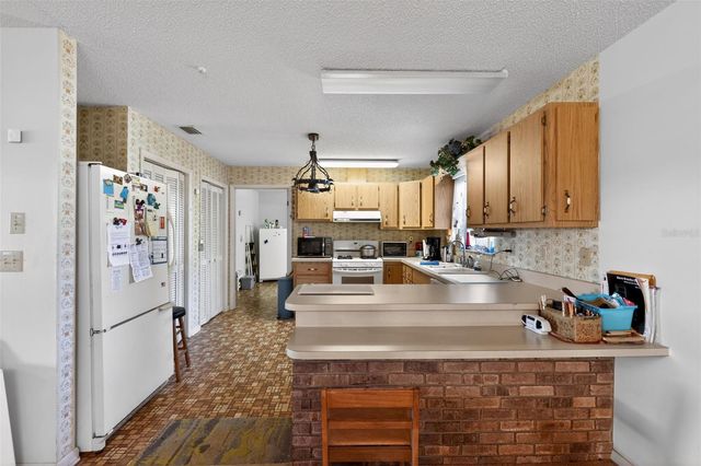 2011 NE 10TH STREET, Ocala, FL 34470