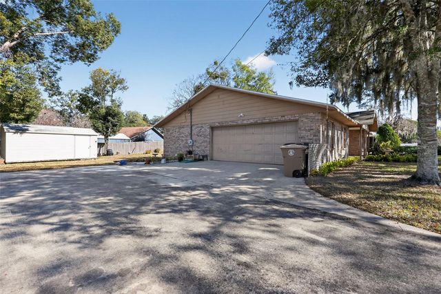 2011 NE 10TH STREET, Ocala, FL 34470