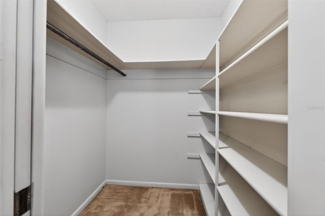 2011 NE 10TH STREET, Ocala, FL 34470