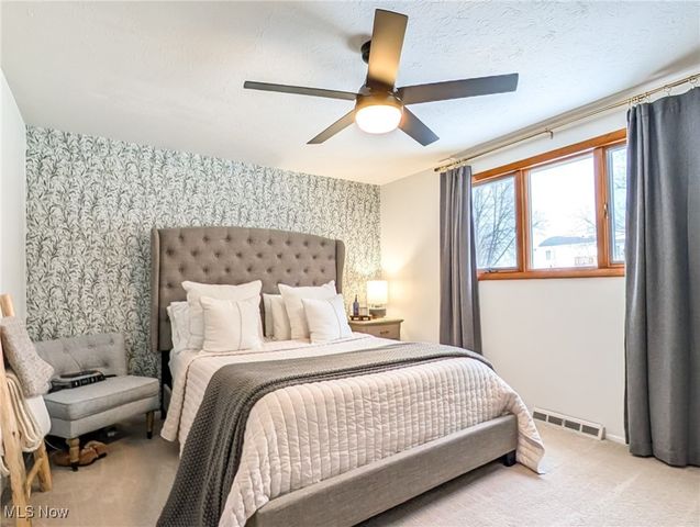 10114 Vienna Drive, Parma, OH 44130