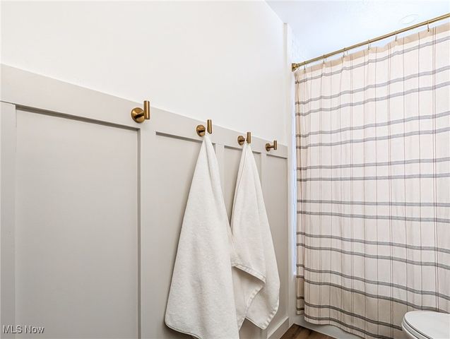 10114 Vienna Drive, Parma, OH 44130