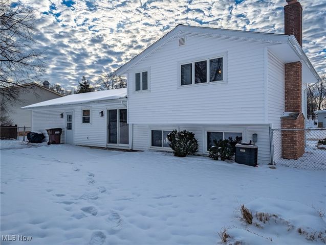 10114 Vienna Drive, Parma, OH 44130