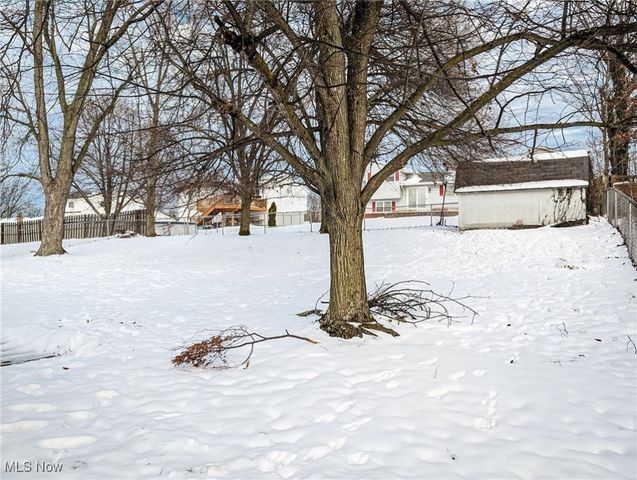 10114 Vienna Drive, Parma, OH 44130