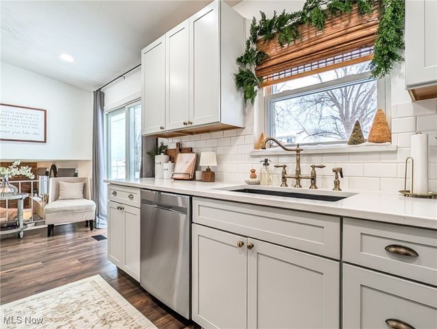 10114 Vienna Drive, Parma, OH 44130