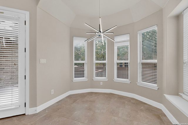 8910 FOWLER HL, Boerne, TX 78015
