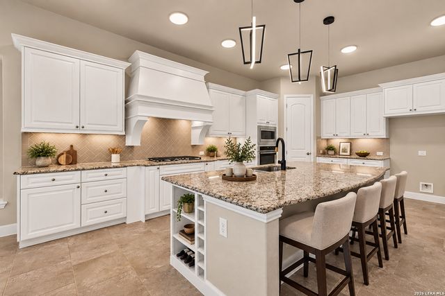 8910 FOWLER HL, Boerne, TX 78015
