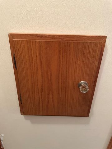 37631 Douglas Court, Sterling Heights, MI 48310