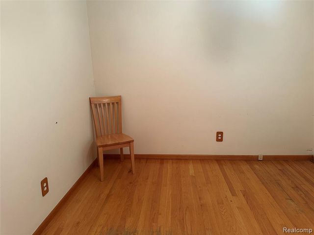 37631 Douglas Court, Sterling Heights, MI 48310