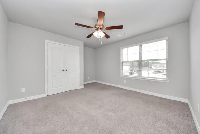 196 Chestnut Meadow Drive, Conroe, TX 77384