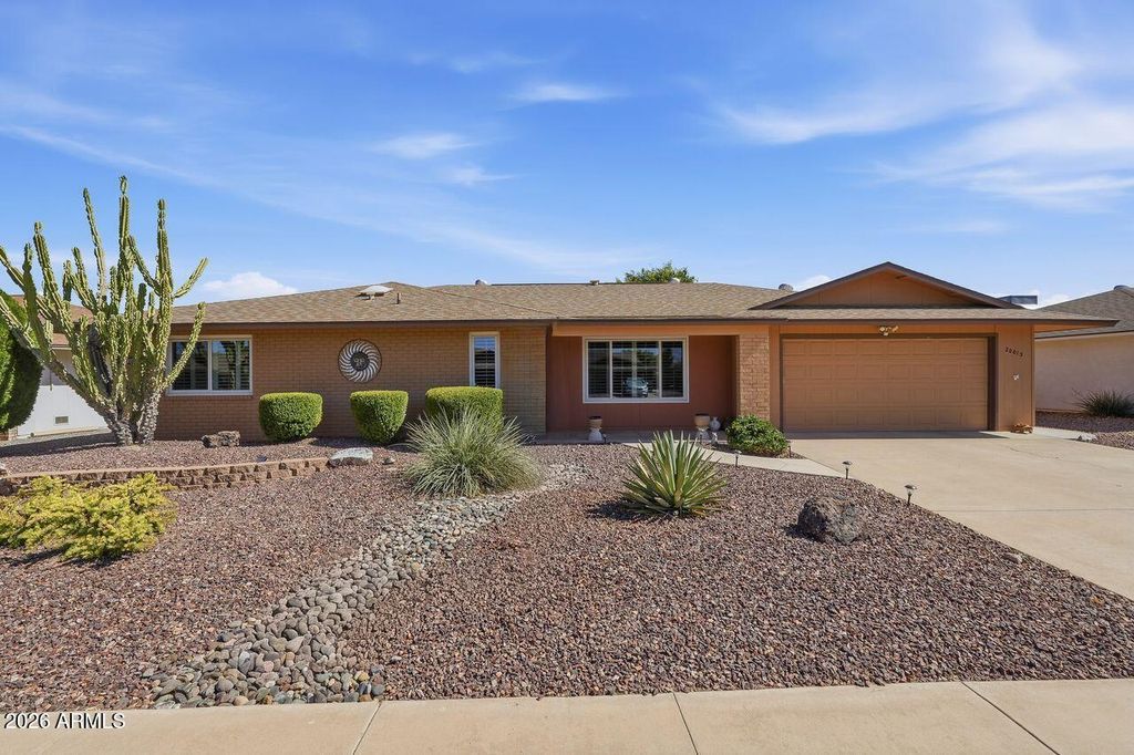 20013 N WILLOWCREEK Circle, Sun City, AZ 85373 — exterior