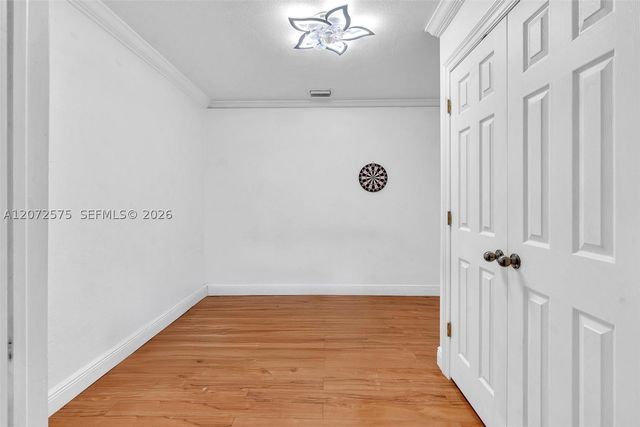 340 W 55th St, Hialeah, FL 33012