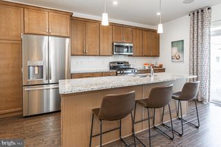 50 BECKER DR #23, Chalfont, PA 18914