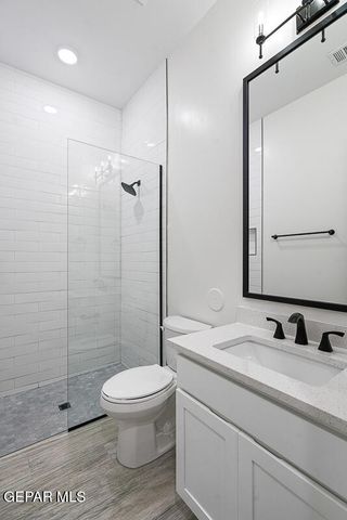 288 EMERALD DUST Place, El Paso, TX 79928