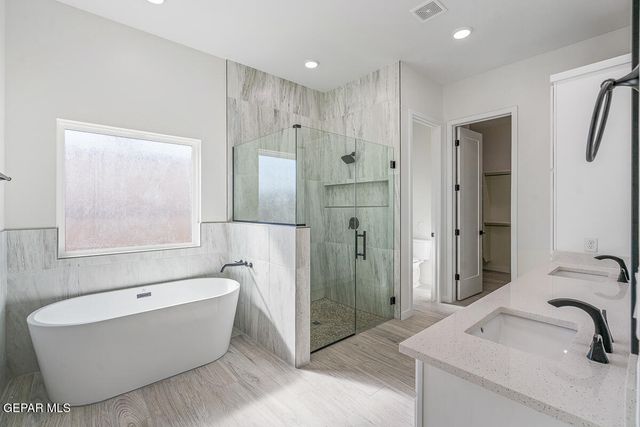 288 EMERALD DUST Place, El Paso, TX 79928