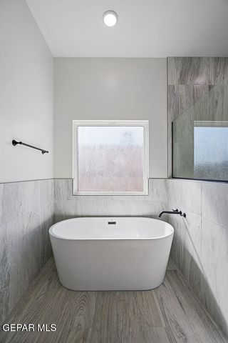 288 EMERALD DUST Place, El Paso, TX 79928