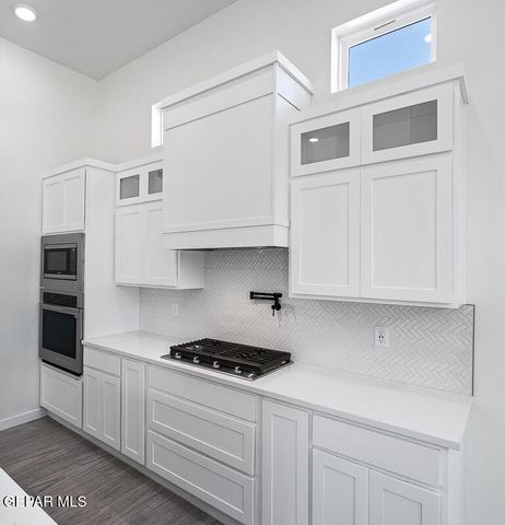 288 EMERALD DUST Place, El Paso, TX 79928