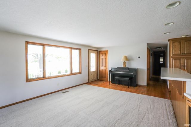 4346 N State Road 1, Ossian, IN 46777
