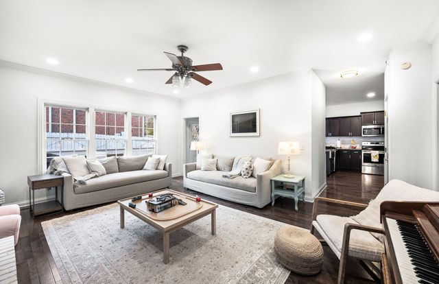 901 Deer Pointe Ct, Nashville, TN 37221