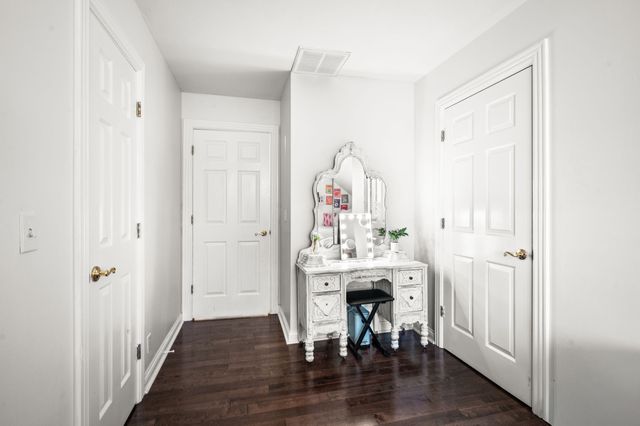 901 Deer Pointe Ct, Nashville, TN 37221