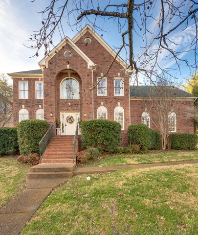 901 Deer Pointe Ct, Nashville, TN 37221