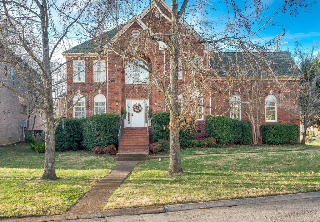 901 Deer Pointe Ct, Nashville, TN 37221