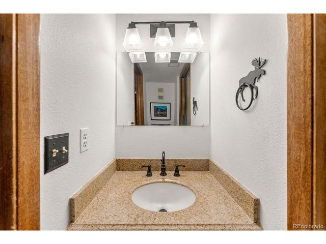 10500 Ryan Gulch Rd J-J-106, Silverthorne, CO 80498