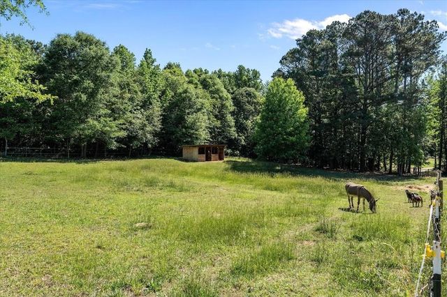 34 Harris Road, Carrollton, GA 30116