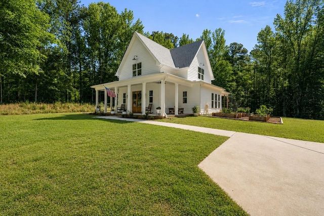 34 Harris Road, Carrollton, GA 30116
