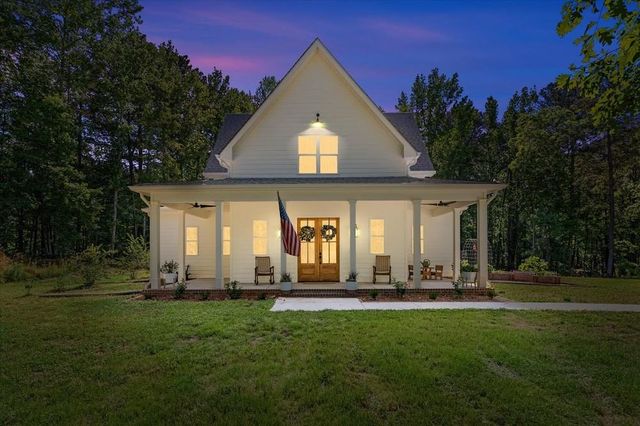 34 Harris Road, Carrollton, GA 30116